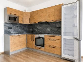 Nabízíme k dlouhodobému pronájmu moderní byt 2+kk o celkové 