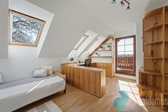 Hledáte rodinný dům v klidné lokalitě, který nabízí soukromí