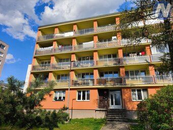 Nabízíme k pronájmu útulný byt o dispozici 1+kk, 28 m2, s ba