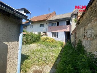Ve výhradním zastoupení nabízíme k prodeji rodinný dům určen