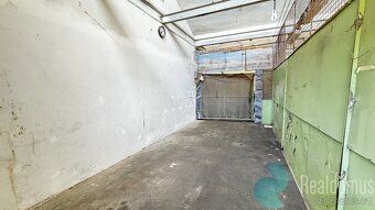REALDOMUS Vám exkluzivně zprostředkuje pronájem garáže o uži
