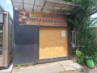 Nabízím k prodeji stánek na frekventovaném místě v Praze 11 