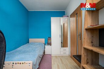 Nabízíme k prodeji prostorný byt o dispozici 4+1 a užitné pl