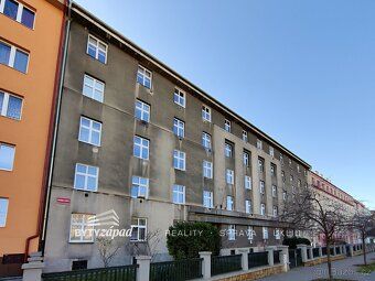 Ev.č. yJSB8720 Předmětem pronájmu je bytová jednotka o dispo
