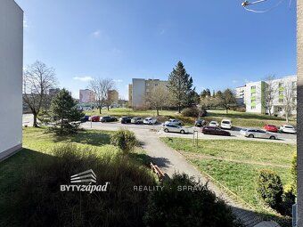 Ev.č. yJSB8688 K pronájmu Vám nabízíme byt o dispozici 2+1 o