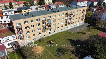 Ev.č. xMVB8670 Naše společnost nabízí k prodeji byt o dispoz