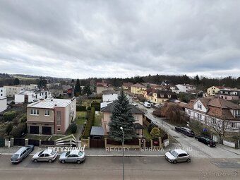 Ev.č. yJSB8662 Předmětem pronájmu je moderní bytová jednotka
