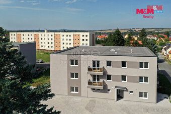 Nabízíme Vám pronájem moderního bytu 1+kk se šatnou o celkov