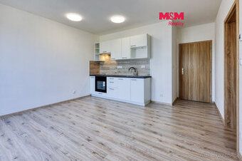 Nabízíme Vám pronájem moderního bytu 1+kk se šatnou o celkov