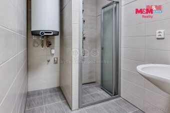 Nabízíme Vám pronájem moderního bytu 1+kk se šatnou o celkov