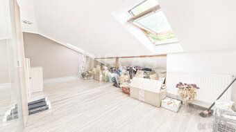 Nabízíme Vám rodinný dům 4+1, 162 m² a s garáží 23 m² v Mlad