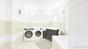 Nabízíme Vám rodinný dům 4+1, 162 m² a s garáží 23 m² v Mlad