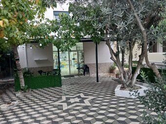 Prodám exkluzivní apartmán 3+1 v srdci letoviska Durres - je