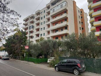 Prodám exkluzivní apartmán 3+1 v srdci letoviska Durres - je