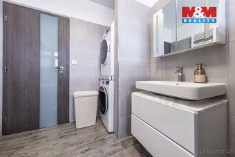 Nabízíme k prodeji moderní a krásnou bytovou jednotku 4+kk o