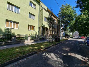 Nabízíme na pronájem pěkný slunný byt 2+1, 58 m² v Brně na u