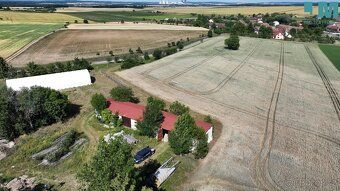 Ev.č. 02093 Naše společnost Vám zprostředkuje prodej skladov