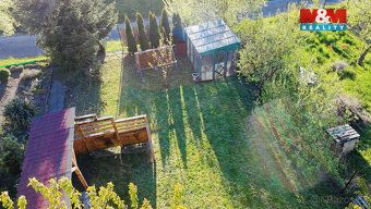 Nabízíme k prodeji krásnou zahradu o rozloze 360 m² v klidné