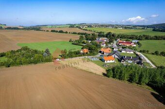 Exkluzivně Vám nabízíme ke koupi stavební parcelu (parc. č. 