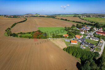 Exkluzivně Vám nabízíme ke koupi stavební parcelu (parc. č. 