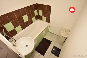 Ev.č. 01789 Nabízíme k pronájmu byt 2+1 s lodžií o výměře ce