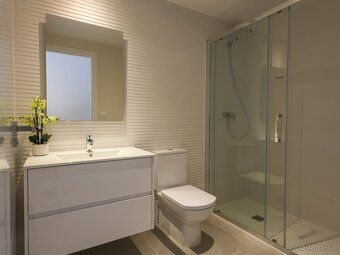 🌊 Nový apartmán s terasou a výhledem na moře | Seagardens, Š