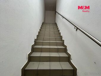 Nabízíme k dlouhodobému pronájmu krásný, moderně rekonstruov