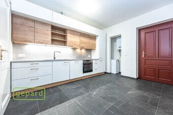 Ev.č. V3425-1 Evidenční číslo / ID zakázky: V3425-1
Nabízíme