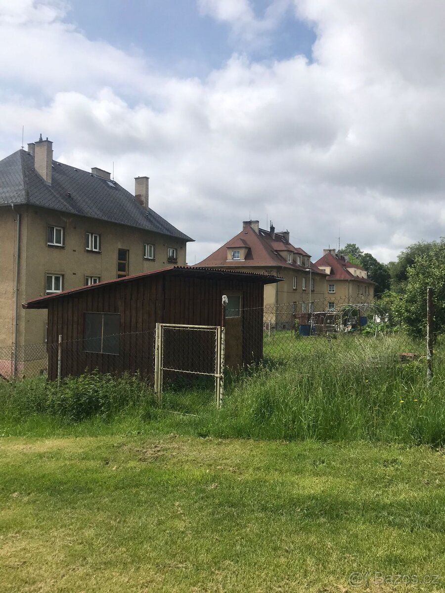 NABÍZÍME MOŽNOST PRONÁJMU ZAHRADY V OBCI TEPLÁ. Nájemné činí