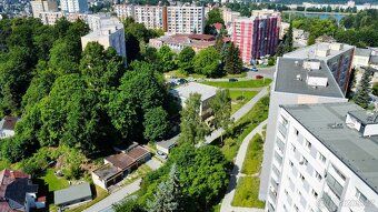 Na prodej řadová cihlová garáž na vlastním pozemku o výměře 