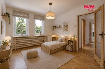 Nabízíme k prodeji prostorný byt 3+1 v bytovém domě v klidné