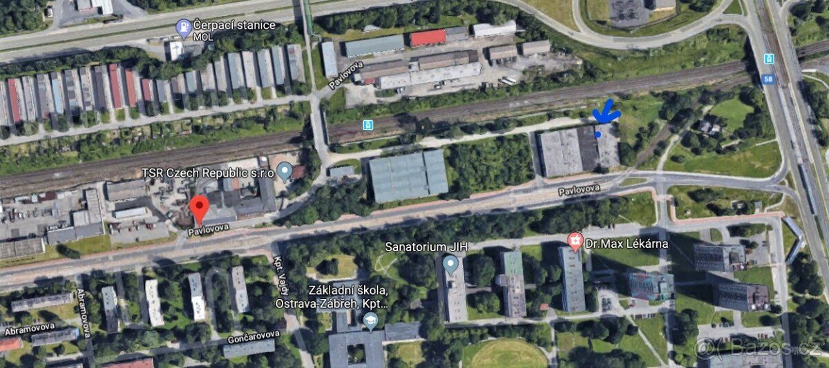 Nabízíme k dlouhodobému pronájmu garáž v patrové budově na u