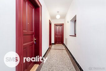 Nabízím k pronájmu zcela nový, mezonetový, dosud neobydlený 
