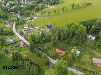 Nabízíme k prodeji stavební pozemek o výměře 1 119 m² v klid