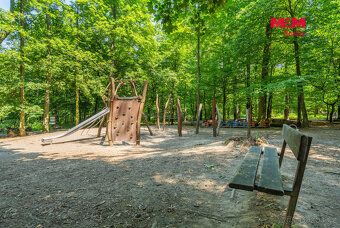 Exkluzivně pro Vás nabízím zajímavý pozemek o výměře 436 m² 