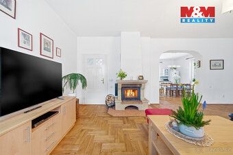 Luxusní vila po kompletní rekonstrukci v klidné části Loštic