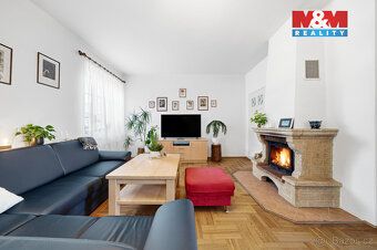 Luxusní vila po kompletní rekonstrukci v klidné části Loštic