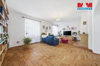 Luxusní vila po kompletní rekonstrukci v klidné části Loštic