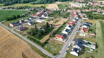 Exkluzivně Vám nabízíme ke koupi stavební pozemek o celkové 