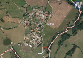 Nabízíme stavební pozemek o celkové rozloze 2 757 m² v maleb