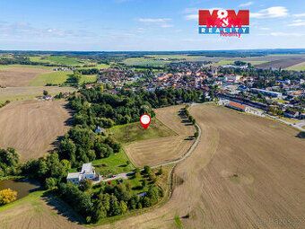 Poslední volný pozemek ke stavbě o výměře 999 m² v lokalitě,