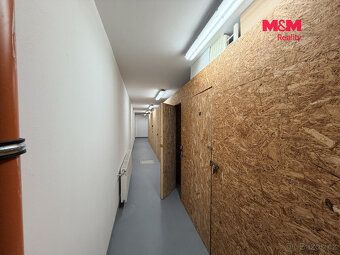 Nabízíme ke koupi atipický nebytový prostor o výměře cca 81 