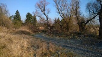Prodej pozemku na severním okraji města Chýně (okr. Praha-zá