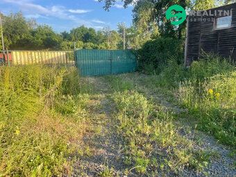 Komerční areál 1 700 m² k okamžitému využití – Obrnice u Mos