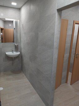We offer for rent without commission at exceptionally favorable conditions storage or office…