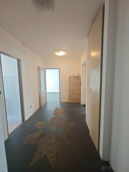 We offer for rent an above-standard 2+1 apartment in size in the city of Vsetín, at address Smetanova 1265.
