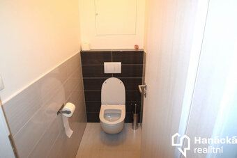 Rental of very nice apartment with layout 2+kk in brand new apartment house in Olomouc on Generála Píky street.
