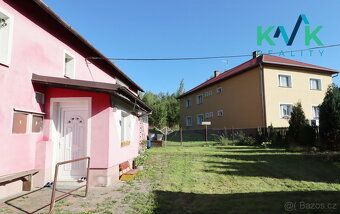 In the quiet outskirts of Chranišov village we offer for sale a two-story family house with 3…