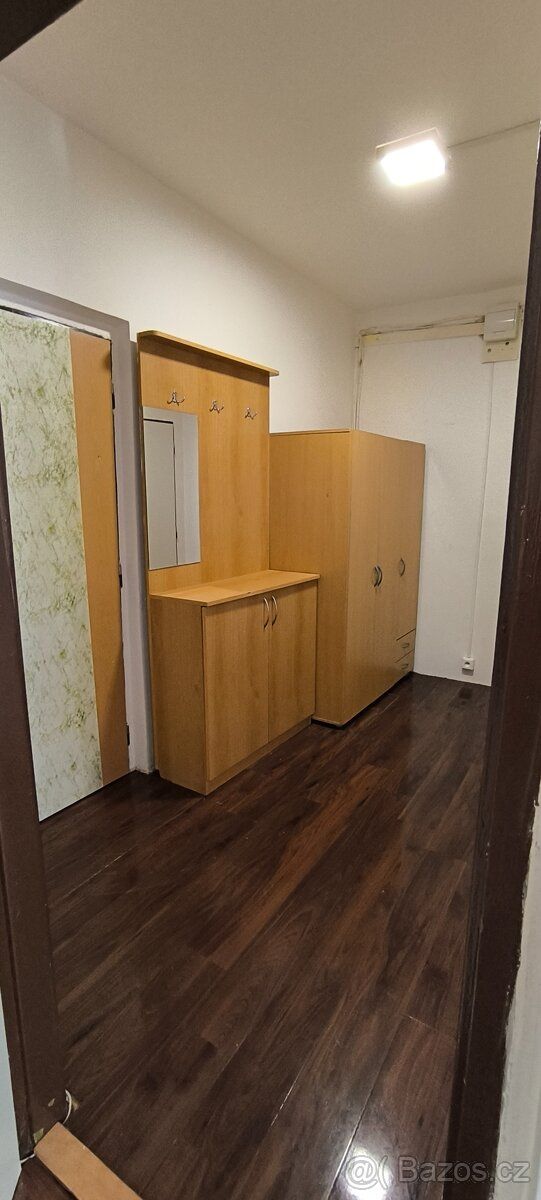 Nabízím k pronájmu byt 1+1 v Chodově u Sokolova. Nachází se 