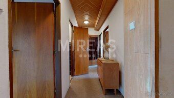 We offer you a semi-detached two-story family house with 4+1 bedrooms in the town of Nymburk.